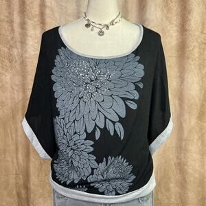 Vintage Y2K Dolman Sleeve Top Oversized Floral Rhinestone Black Gray Round Neck